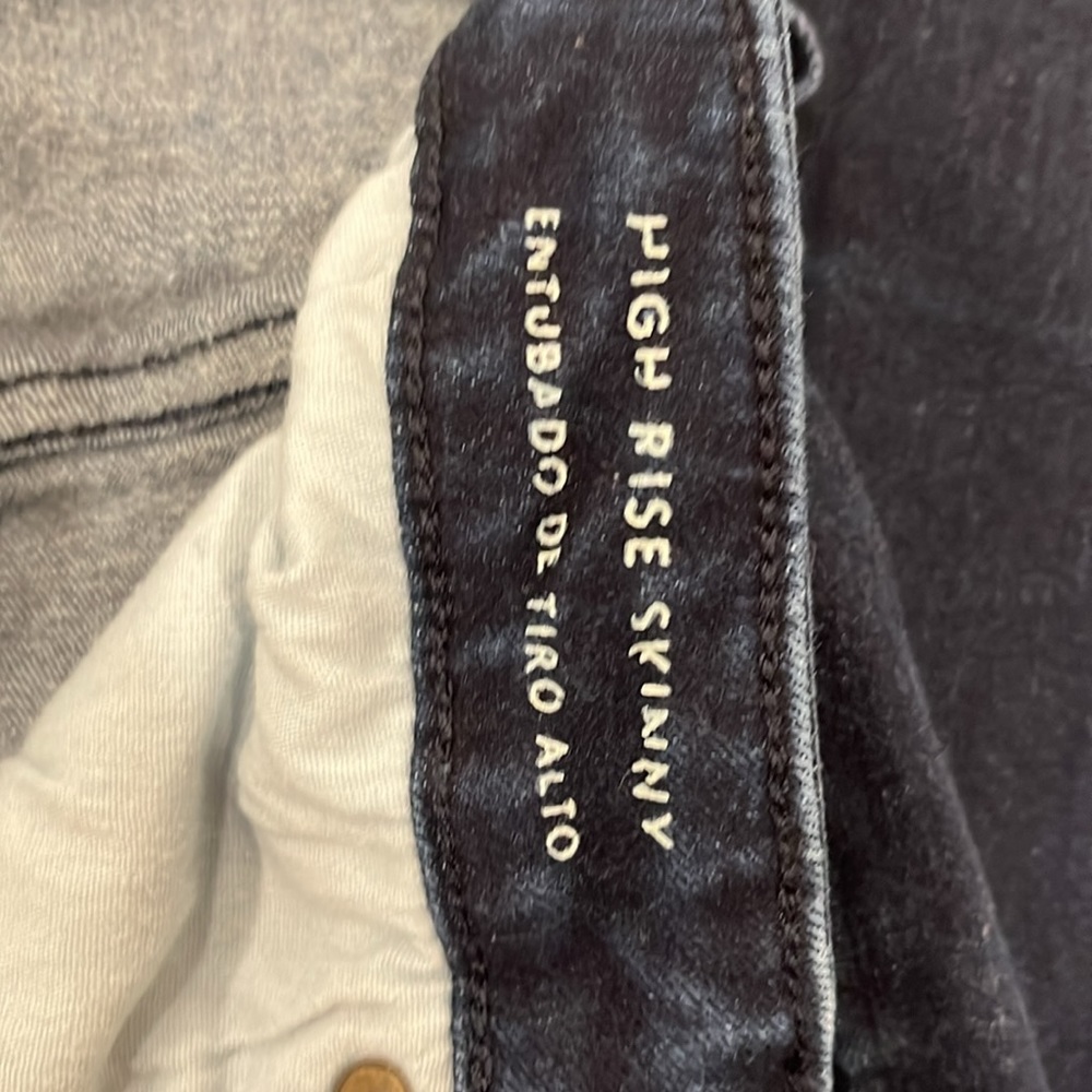 High Rise Skinny Size 6x28…Universal Thread - Picture 4 of 6